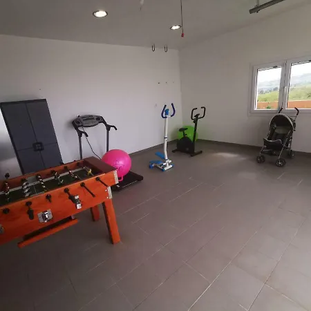 Tatil Evi Quinta Das Cerradas *